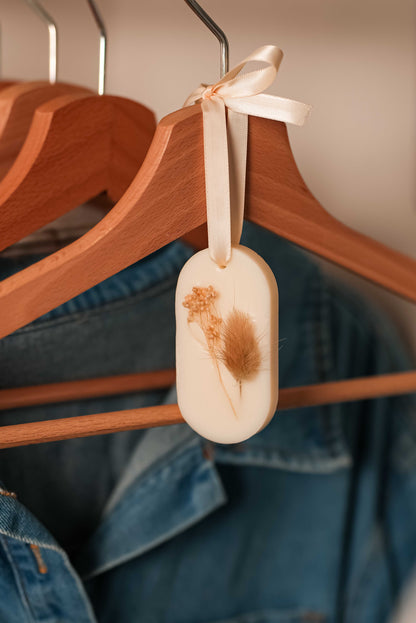 Suspension parfumée - More pyjama, Less drama